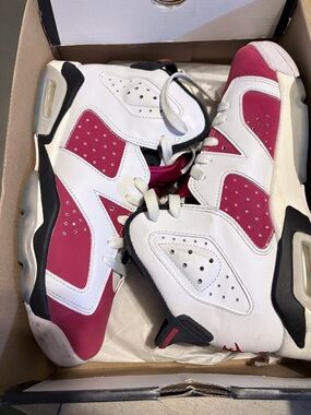 Kids Sneakers in White and Pink